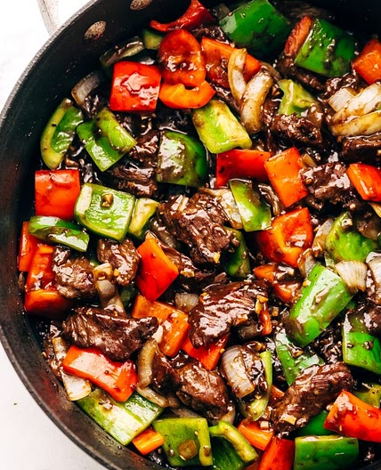 Garlic Lovers Pepper Steak Stir Fry (and meal prep!)
