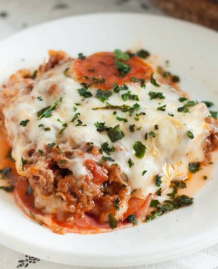 Keto Pizza Casserole Recipe (Keto & Low Carb)