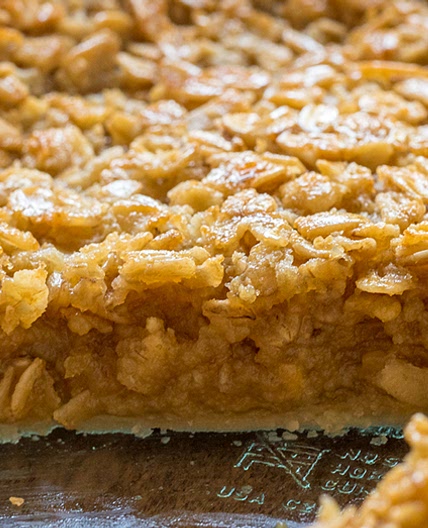Amish Oatmeal Pie