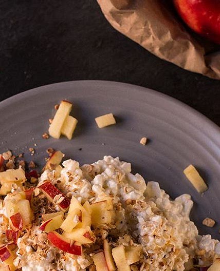 Hüttenkäse-Frühstück mit Crunch