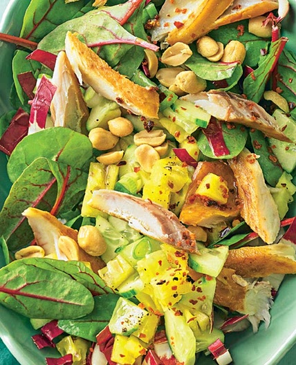 Gurken-Ananas-Salat mit Makrele