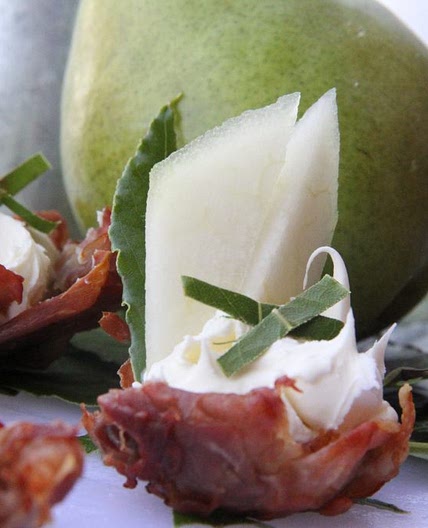 Prosciutto Pear Cups