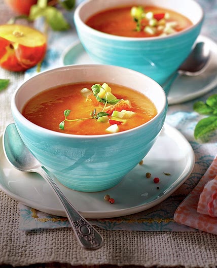 Salmorejo de melocotón