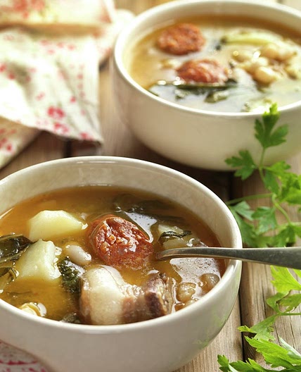 Caldo gallego