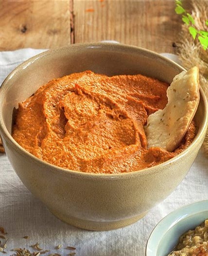 Dip de pimiento asado y nueces
