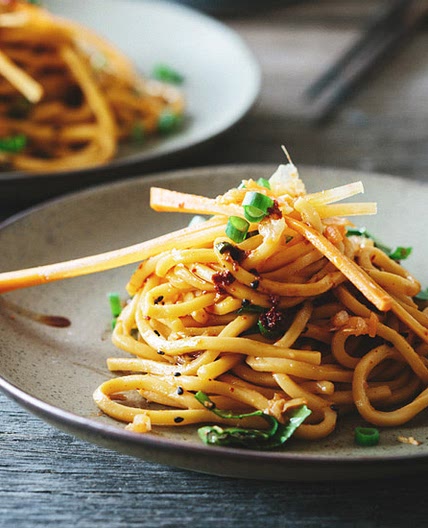 10-Minute Spicy Kimchi Noodle Salad