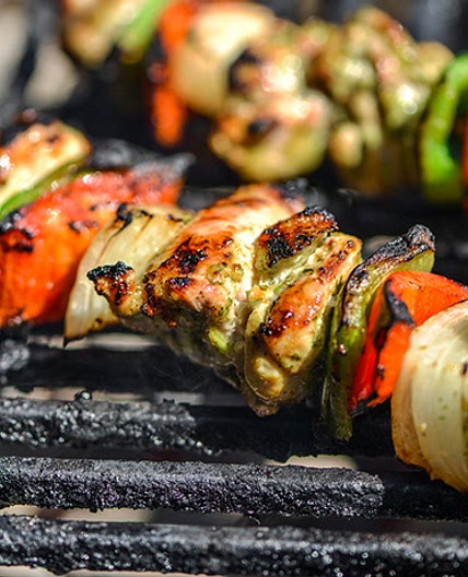 Cilantro-and-Lime Marinated Chicken Fajita Kebabs Recipe