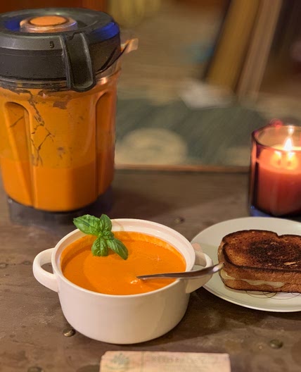 Rich and Tangy Creamy Tomato Soup