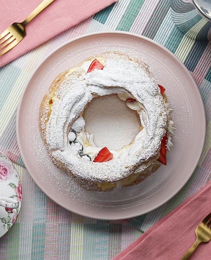 Berries & Cream Puff Ring Recipe by Tasty