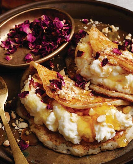 Atayef with ashta (Lebanese pancakes with cream)