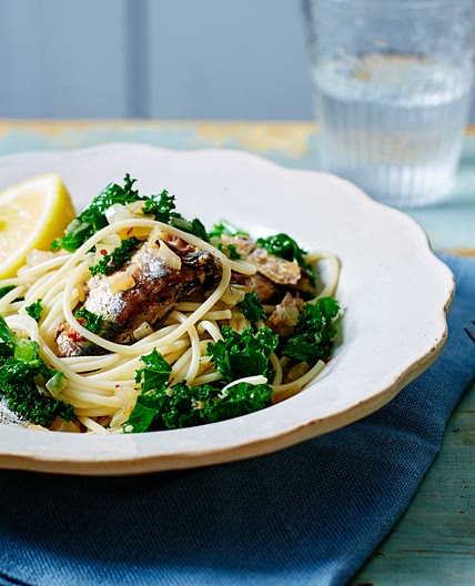 Sardine and kale spaghetti