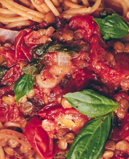 One-Pot Lentil Bolognese Pasta