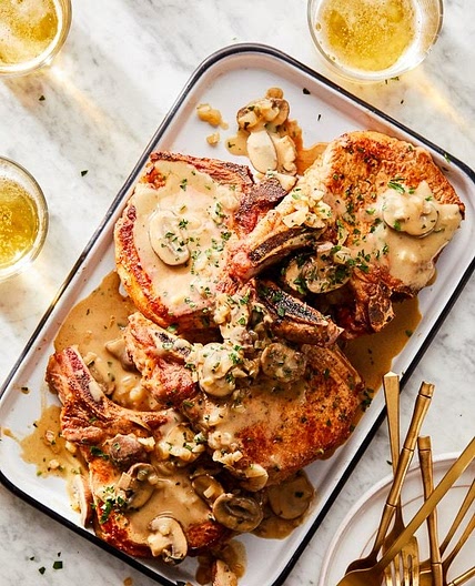 Pork Chops with Mushrooms and Shallots