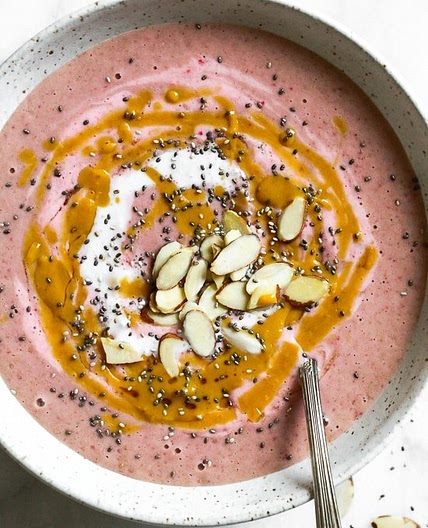 Strawberry Peanut Butter Swirl Smoothie Bowls