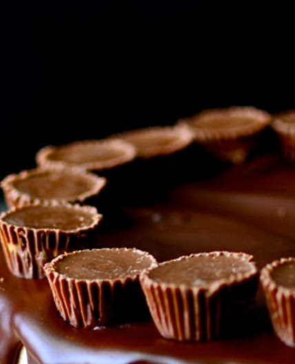 Flourless Chocolate Peanut Butter Cup Cake