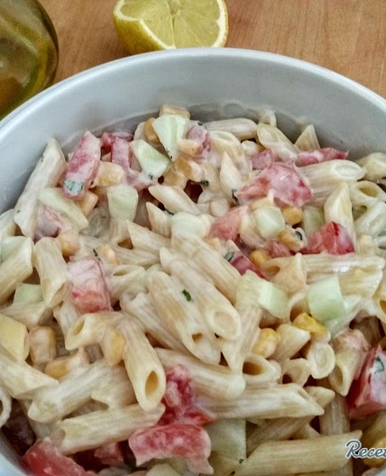 Receta de Ensalada de pasta con salsa de yogur