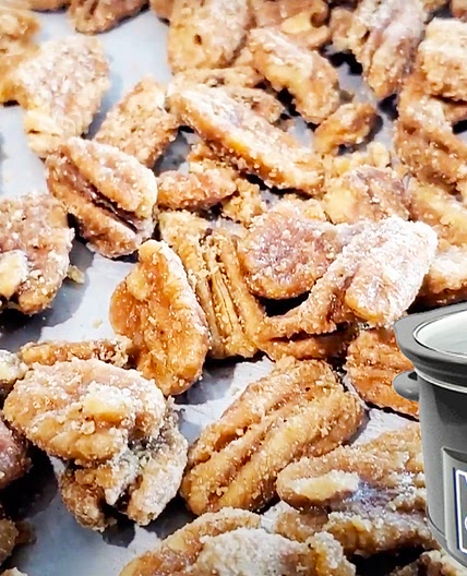 Crockpot Fireball Whisky Candied Pecans Recipe