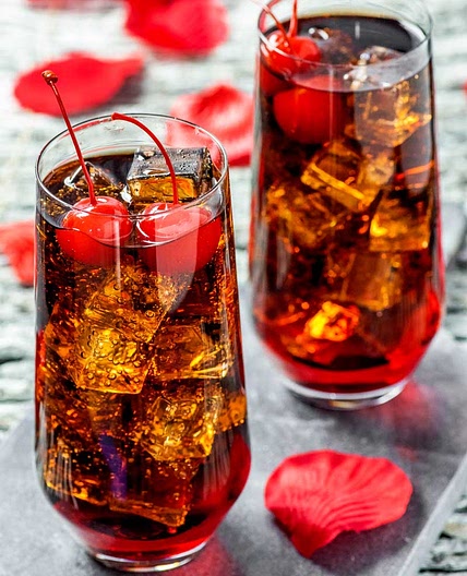 Dracula's Kiss Cocktail