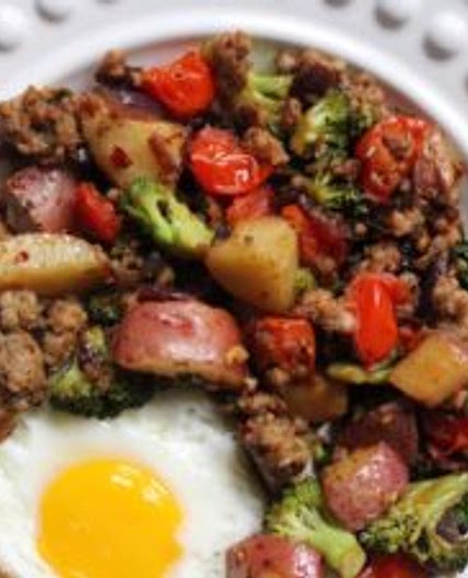 Mediterranean Sausage Hash: Paleo and Whole30 Breakfast