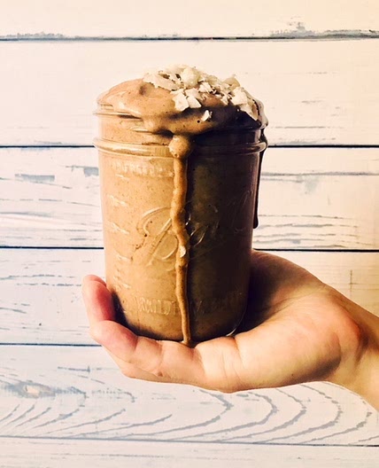 Chocolate? Check. Coffee? Check. Protein? Check. Superfoods? Check. Yumminess? Check. The ultimate spring mochaccino you will not want to share! | Shaking My Tofu