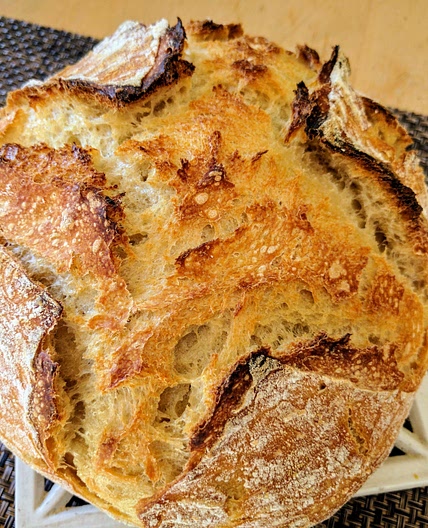 Super Easy No-knead Sourdough Bread