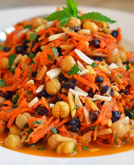 Moroccan Carrot & Chickpea Salad