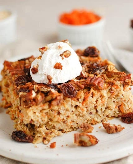 Healthy Carrot Cake Baked Oatmeal