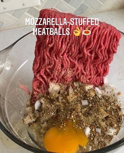 Mozzarella Stuffed Meatballs low carb