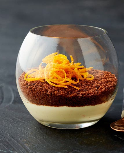 Four-ingredient cheesecake
