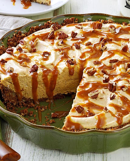 Pumpkin Mousse Pie with Gingersnap Crust