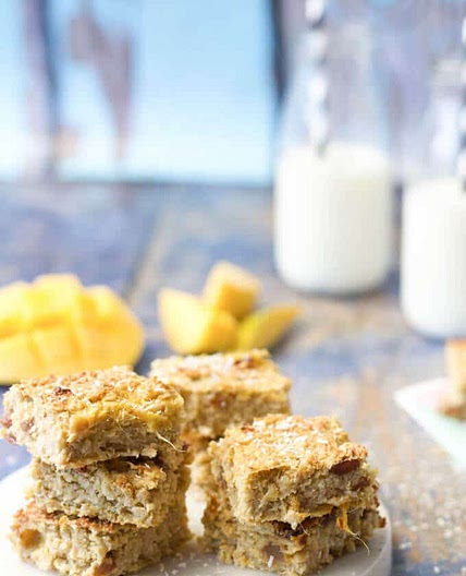 Coconut and Mango Oat Breakfast Bites