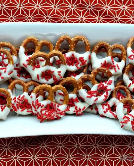 Canada Day Dessert Idea - Chocolate Covered Pretzels