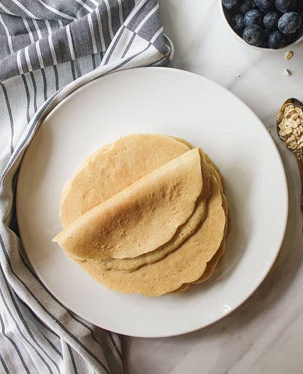VEGAN ALMOND MILK CREPES ( EASY + HEALTHY )