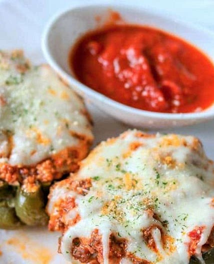 Lasagna Stuffed Peppers (Keto Stuffed Peppers)