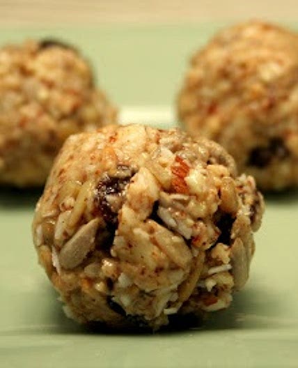 Almond Butter Bites