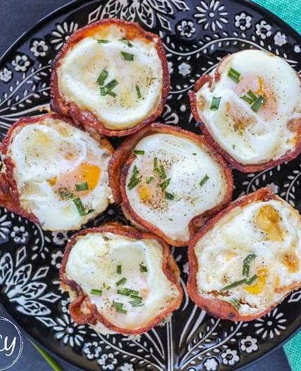 Low Carb Creamy Bacon & Egg Cups