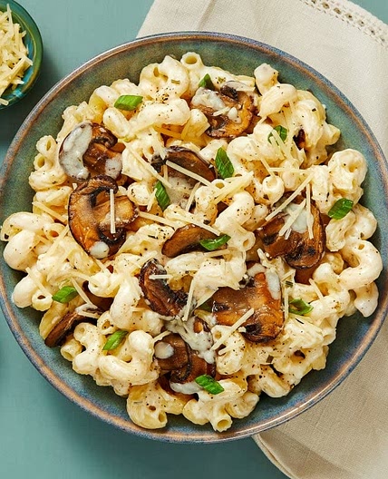 Creamy Mushroom & Pea Cavatappi