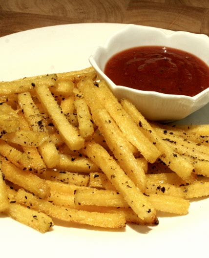 Pizza Polenta Fries with Dipping Sauce