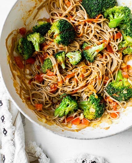 Soba Noodle Veggie Stir-fry
