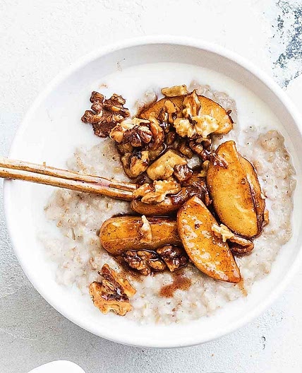 This cinnamon apple porridge is the warming breakfast you need right now