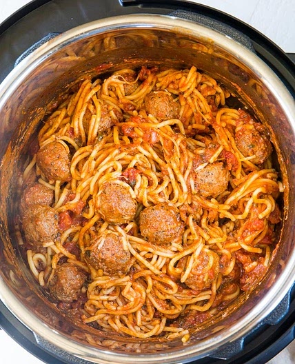 Instant Pot Spaghetti and Meatballs