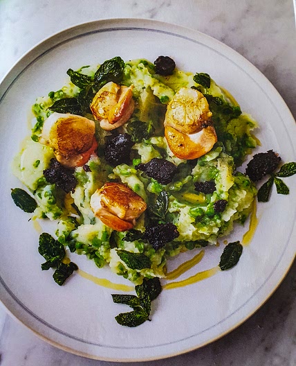 Seared Scallops with Minted Peas and Black Pudding