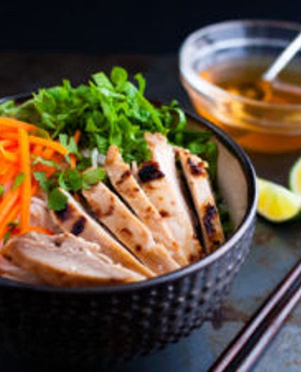 Vietnamese Grilled Chicken with Rice Vermicelli Noodles