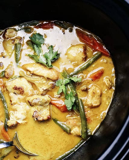Best Mango chicken slow cooker curry recipe