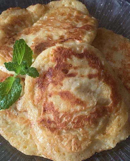 Nomnom banana fritters (no added sugar)