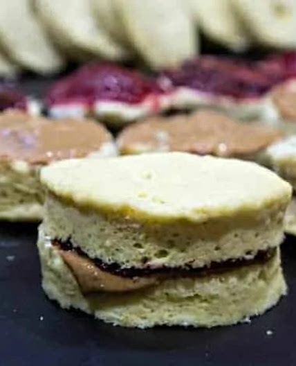 Keto Peanut Butter and Jelly Sandwiches