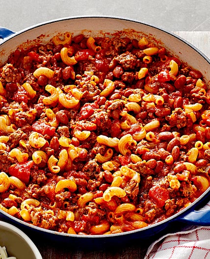 Chili-Pasta Skillet