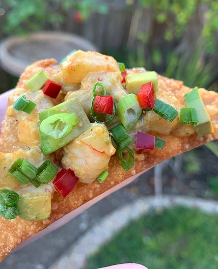 Spicy Shrimp & Avocado Wonton Bites