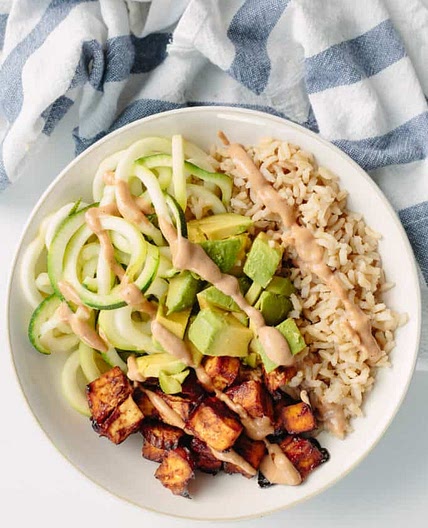BBQ Baked Tofu and Brown Rice Bowls with Zucchini Noodles