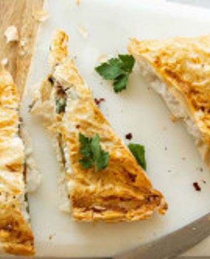 CHICKEN AND LEEK FILO